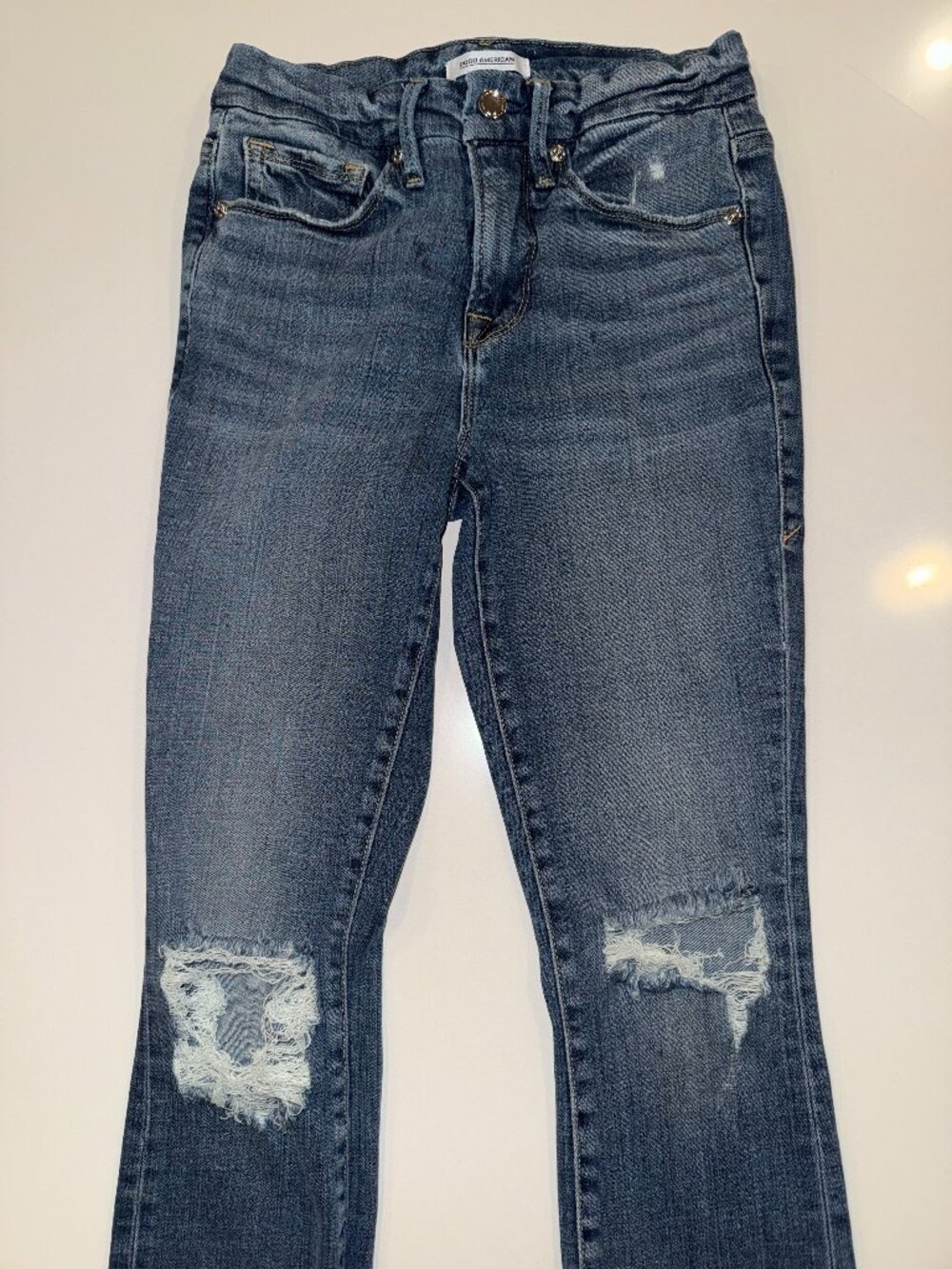 Good American Good Legs Crop Jeans Size 00/24 Distressed Ripped Knee